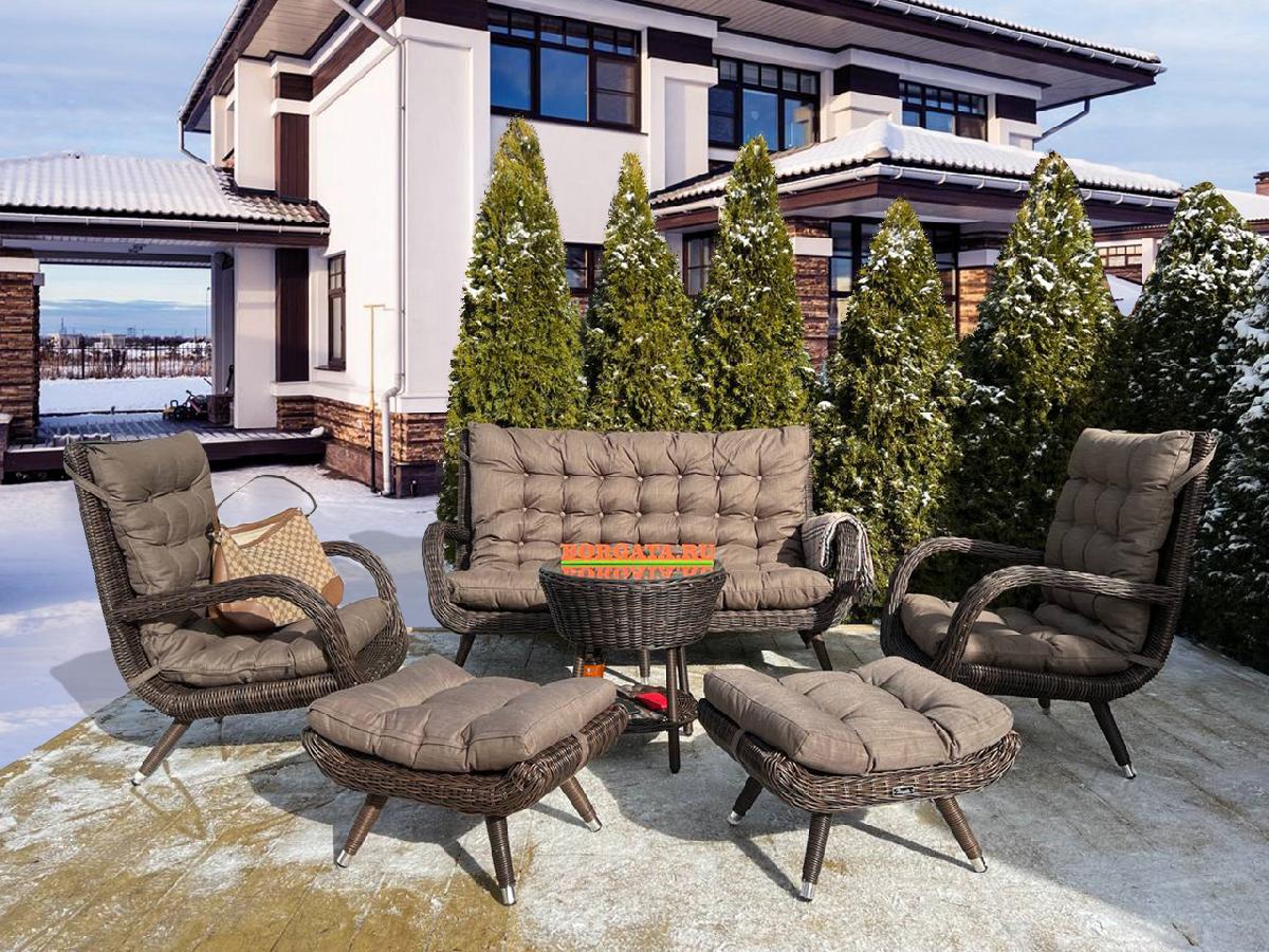 Комплект для отдыха MAGDA brown с диваном 2-х и парой пуфов для террасы или балкона в загородном доме
