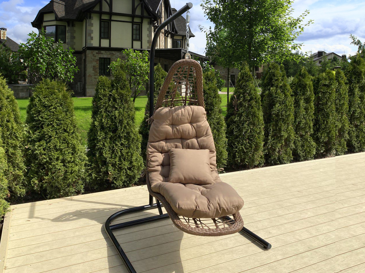  Кресло подвесное VICTORIA honey brown плетеное из ротанга