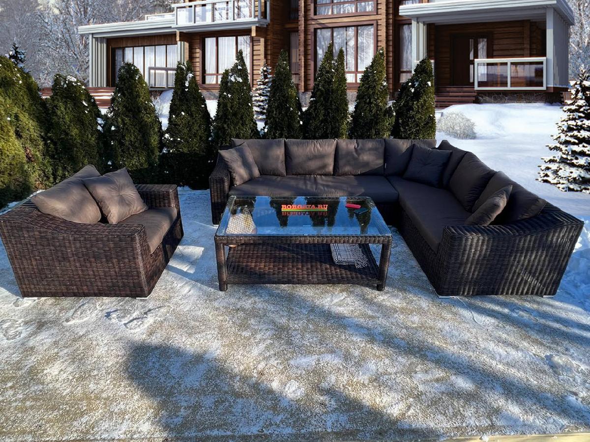 Угловой диван 240*320 SENATOR brown с креслом для отдыха и кофейным столиком 150*90 DREAM для большой террасы в загородном особняке